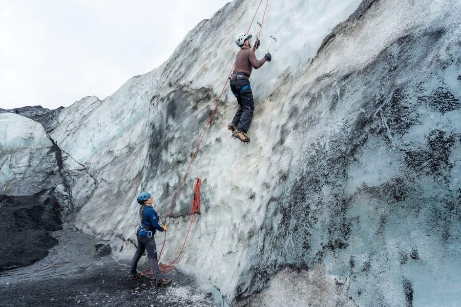 Reykjavík: Sólheimajökull Glacier Hike & Ice Climbing Intro - The Coach Ride: How the Timing Actually Feels