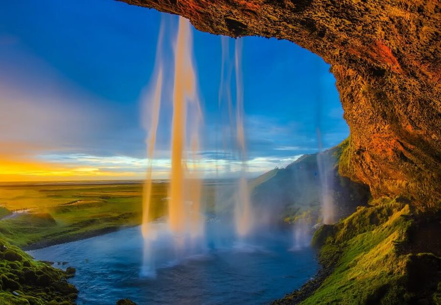 Reykjavik: South Coast Private Guided Day Tour - Seljalandsfoss: walking around a 66-meter curtain of water