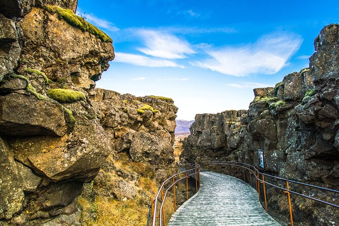 Self Guided Driving Audio Tour of Iceland Golden Circle - Geysir: the slow one, the reliable one, and why you should wait