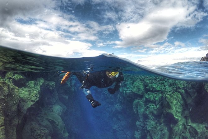 Silfra Snorkeling Between Continents Photos Included- Self Drive - The snorkel timeline: how the “3 hours” plays out