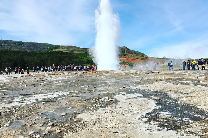 Small-group Golden Circle Classic Tour from Reykjavik - Hveragerði stop: the short reset before big sights