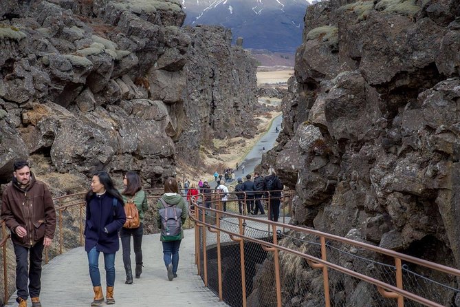 Small-group Golden Circle Classic Tour from Reykjavik - Gullfoss: the two-tier waterfall and why timing matters