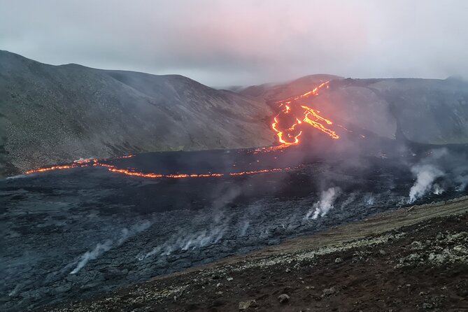 Small Group Volcano Hike with a Professional Geologist - Hike breakdown: from Reykjanes history to the crater viewpoint