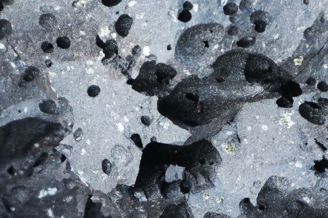 Small Group Volcano Hike with a Professional Geologist - Gear, weather, and pacing: how to stay comfortable