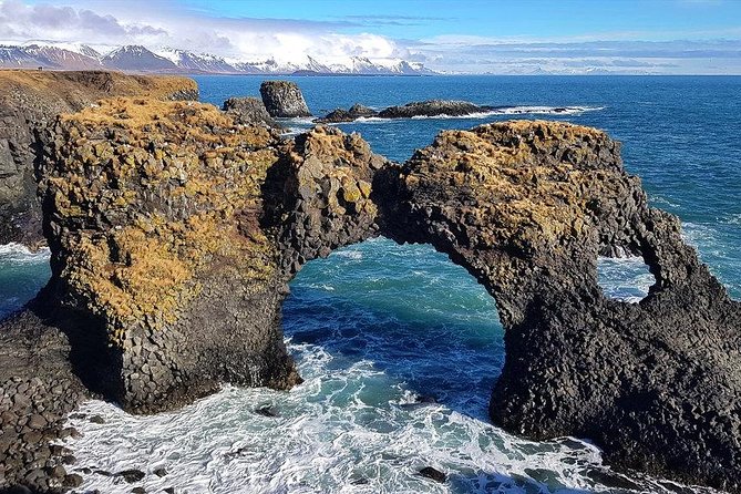 Snaefellsnes Peninsula. Private Day Tour from Reykjavik - Stop 5: Djúpalónssandur Black-Sand Beach and the Grimsby Epine Wreck