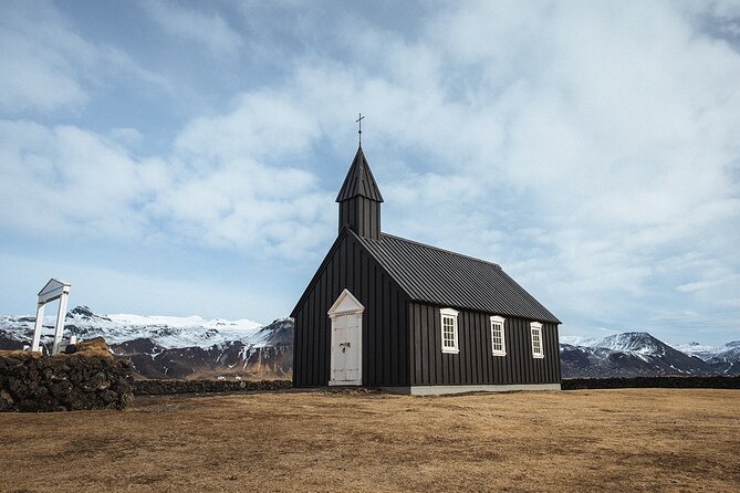 Snæfellsnes Peninsula | Private tour | PRO Photos included - Djúpalónssandur area: black lava beach and the Snæfellsjökull payoff