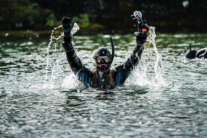Snorkel the Silfra Fissure-Meet on Location (Free Photos & Cocoa) - Meeting at Thingvellir and getting your drysuit on