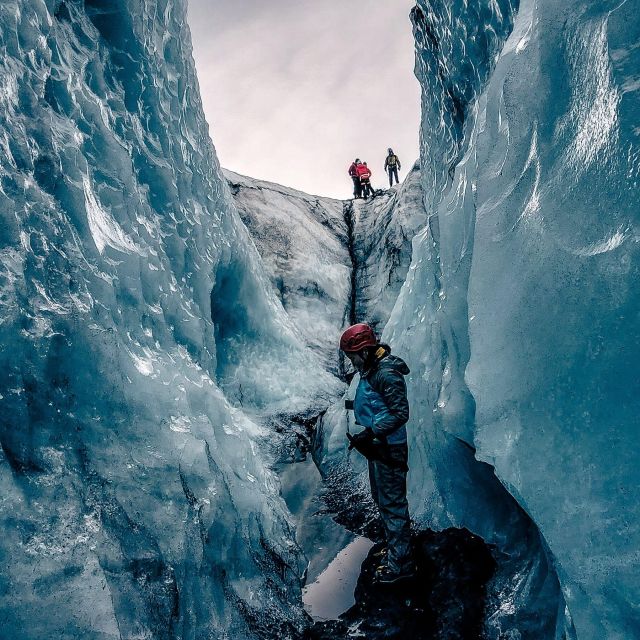 Sólheimajökull Ice Climbing Tour - Logistics that help: where you meet and how you’ll get there
