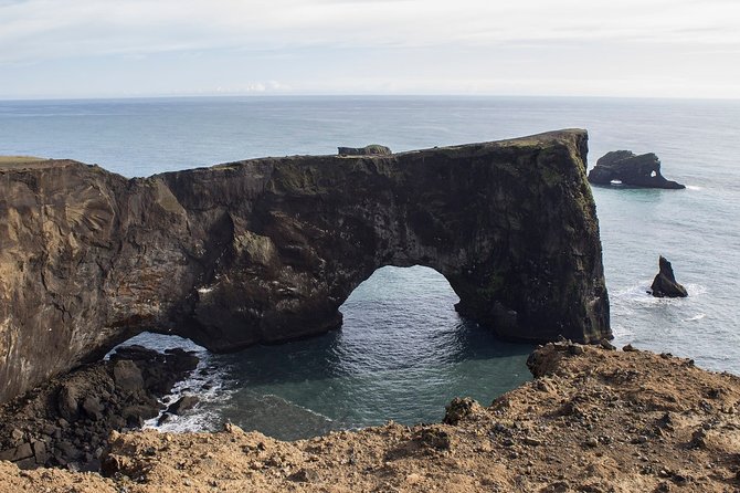 South Coast and Glacier Lagoon - Private - Stop 4: Reynisdrangar and Birdlife From the Cliffs