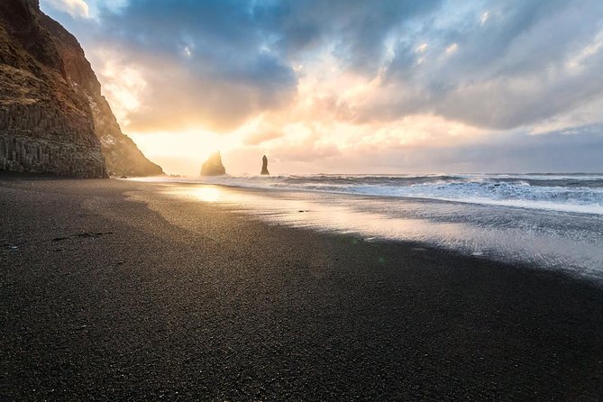 South Coast Summer Day Tour by Minibus from Reykjavik - Stop 4–5: Vík and Reynisfjara Black Sand Beach