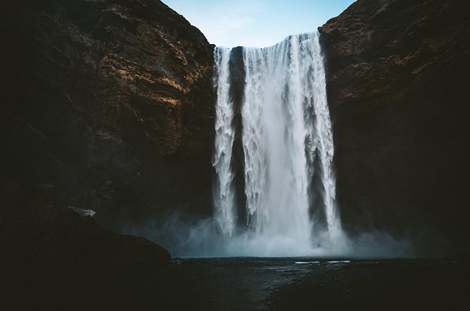 SOUTH COAST : The Discovery - Vík Town Break for One Hour: Iceland Life Between Icons