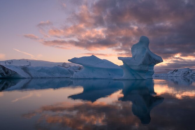 South Iceland and Glacier Lagoon: Jökulsárlón with Boat Tour - Jökulsárlón first look: the lagoon’s blue water and 1,000-year ice