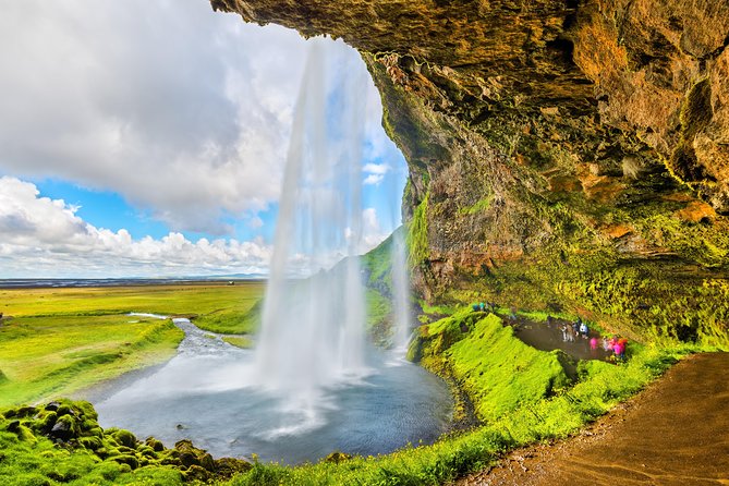 Spectacular South Coast Iceland Private Tour from Reykjavik - Urridafoss Waterfall: a big start with minimal effort