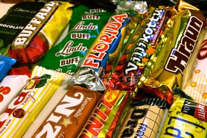 The Icelandic Sweet Tooth Tour - Laugavegur stroll: short walks, story-driven sightseeing
