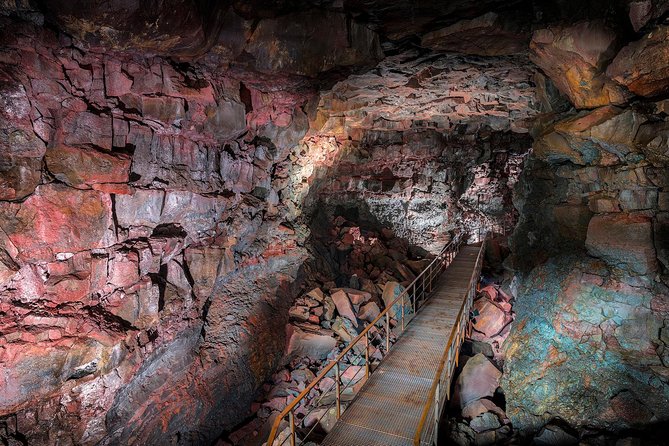 The Lava Tunnel Tour - Raufarhólshellir - Should you book the Lava Tunnel Tour to Raufarhólshellir?