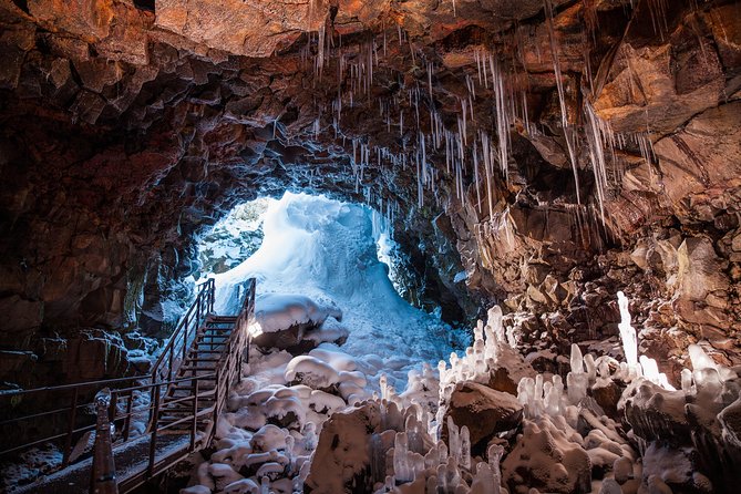 The Lava Tunnel Tour with Transfer from Reykjavik - From BSÍ Bus Terminal: timing, transfer feel, and group size