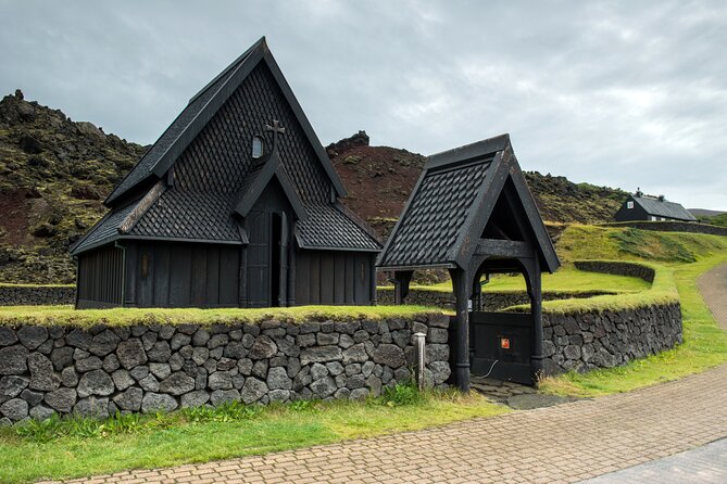 Vestmannaeyjar, Puffins & Volcanoes Small Group Day Tour - Reykjavik to Heimaey: the ferry-based rhythm that actually works