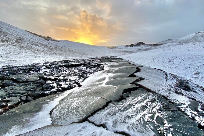 Volcano Eruption Site Hike & Reykjanes Tour from Reykjavik - Stop 3: Gunnuhver Hot Springs—Mud Pots and Steam Sounds Like a Movie