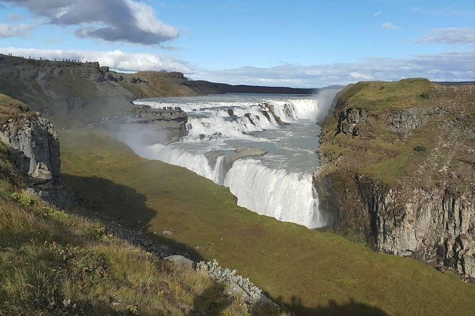 Your private golden circle tour with a personal guide - Price and value: $1,905.41 per group (up to 15) for a private day